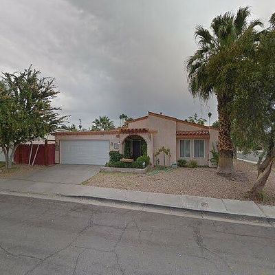 812 Arroyo Vista Dr, Palm Springs, CA 92264