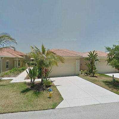 8165 Sanctuary Dr #2, Naples, FL 34104