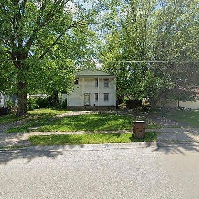 82 W Funderburg Rd, Fairborn, OH 45324