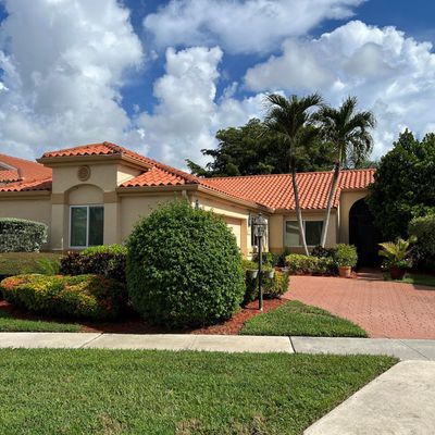 8211 Nadmar Ave, Boca Raton, FL 33434