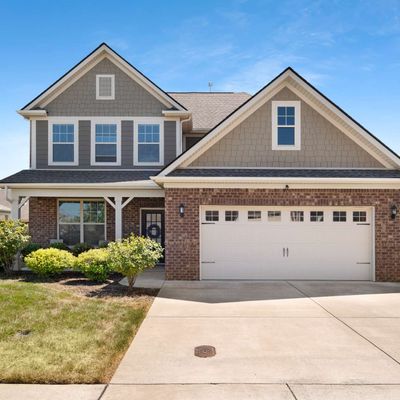 826 Sapphire Dr, Murfreesboro, TN 37128