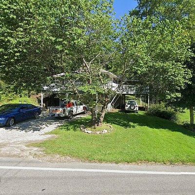 827 Us Highway 19 W, Burnsville, NC 28714