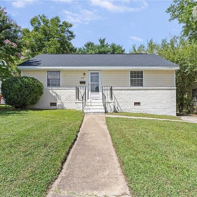 836 Augusta Ave, Petersburg, VA 23803