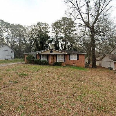 867 Forest Lake Dr S, Macon, GA 31210