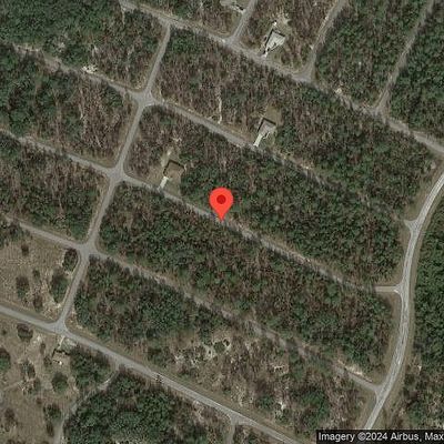 87 Malauka Trak, Ocklawaha, FL 32179