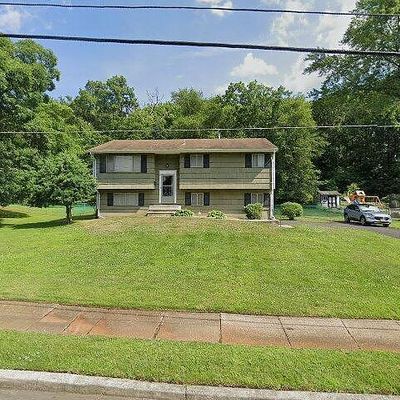 89 Rockhill Rd, Old Bridge, NJ 08857