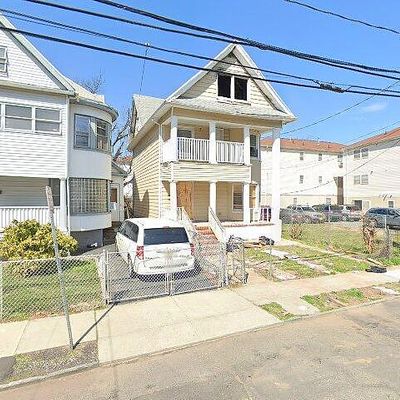 9 Schley St, Newark, NJ 07112