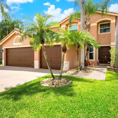 7180 Chesapeake Cir, Boynton Beach, FL 33436