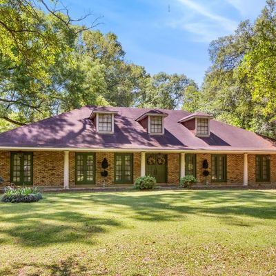 7428 Vincent Rd, Denham Springs, LA 70726