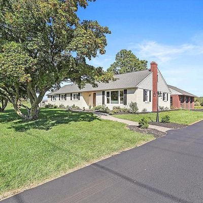 000 Twin Oaks Drive, Perkasie, PA 18944