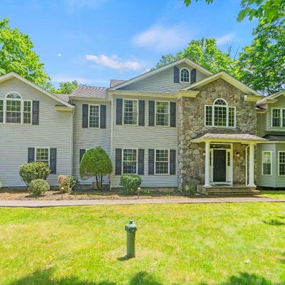 10 Ascot Ln, Sparta, NJ 07871