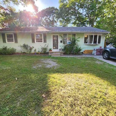 10 Franklin Dr, Somers Point, NJ 08234