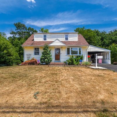 10 Hilliard Rd, Old Bridge, NJ 08857