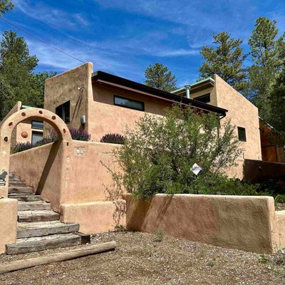 10 N Lavender, Ranchos De Taos, NM 87757