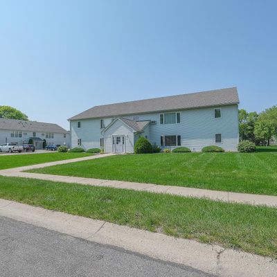 10 Restless Ct, North Mankato, MN 56003