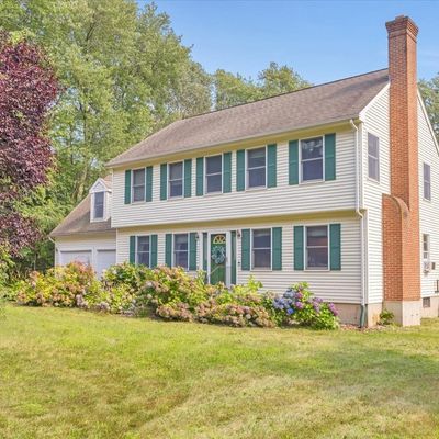 10 Susan Ln, Coventry, CT 06238