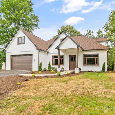 10 Trey Ct, Granite Falls, NC 28630