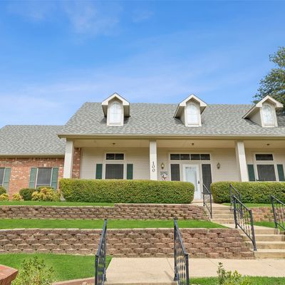 100 Red Oak Ct, Burleson, TX 76028