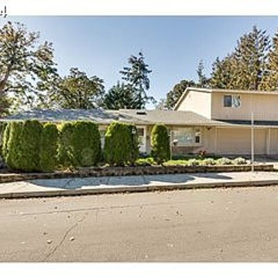 1000 High St, Gladstone, OR 97027