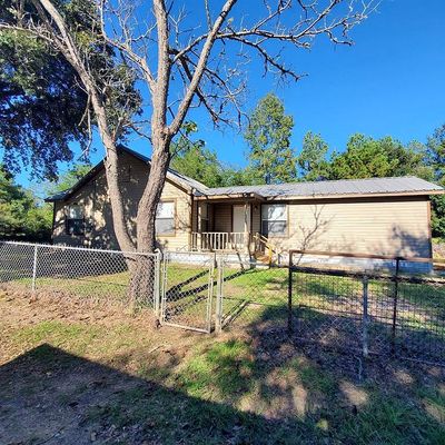 909 W Elder St, Colmesneil, TX 75938