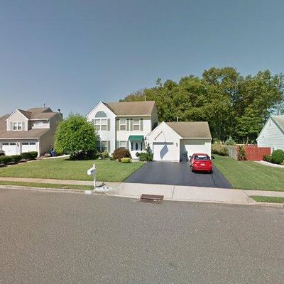 91 Cascades Ave, Howell, NJ 07731