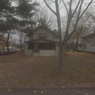 911 N Wilson Ave, Rice Lake, WI 54868