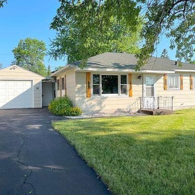 92 Banks Blvd, Silver Bay, MN 55614