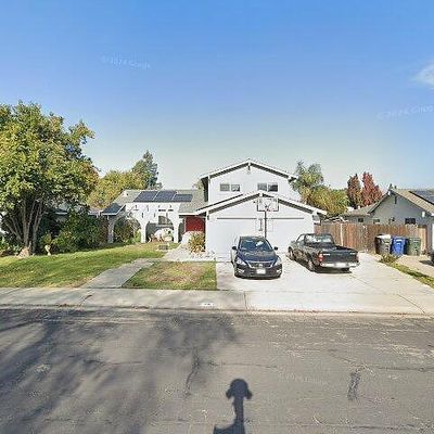 948 Placer Ave, Manteca, CA 95336