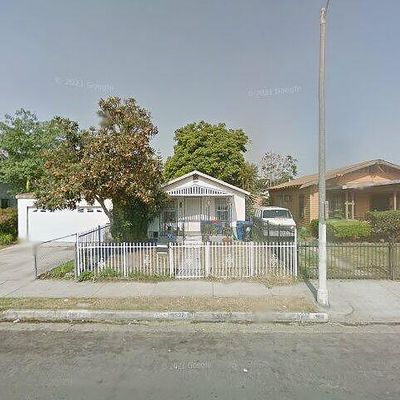 9537 Beach St, Los Angeles, CA 90002