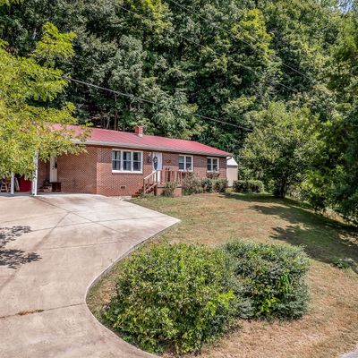 959 Boyd Rd, Rock Island, TN 38581