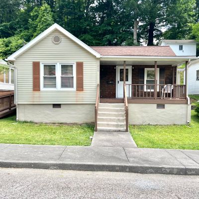 1050 Northwest Spruce Avenue, Norton, VA 24273