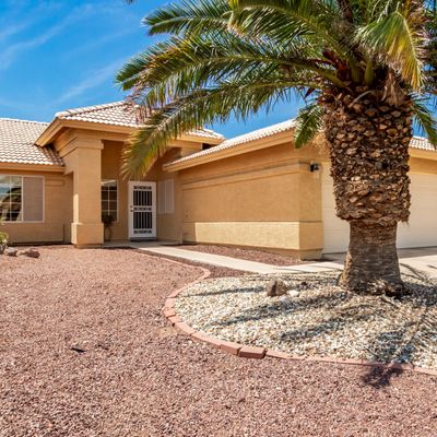 10525 E Navajo Pl, Sun Lakes, AZ 85248