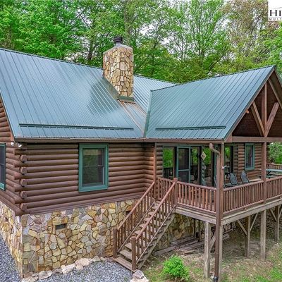 106 Dandelion Lane, Banner Elk, NC 28604