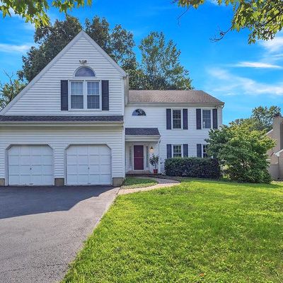 106 Runnymede Dr, Lansdale, PA 19446