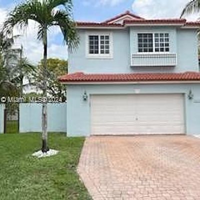 10639 Nw 7 Th St, Pembroke Pines, FL 33026