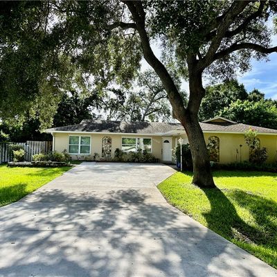 1066 41 St Ave, Vero Beach, FL 32960