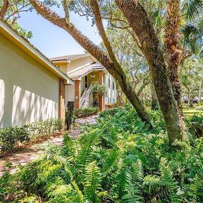 107 West Park Shores Unit 28w Circle, Vero Beach, FL 32963