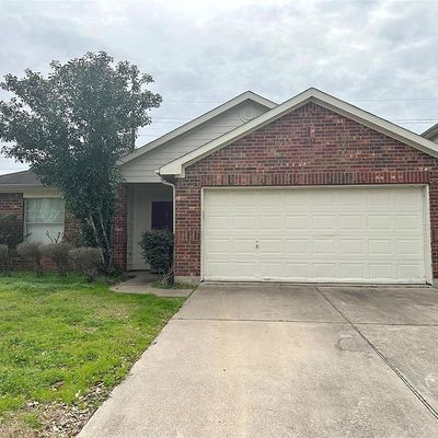 10718 Gold Finch Rd, Baytown, TX 77523