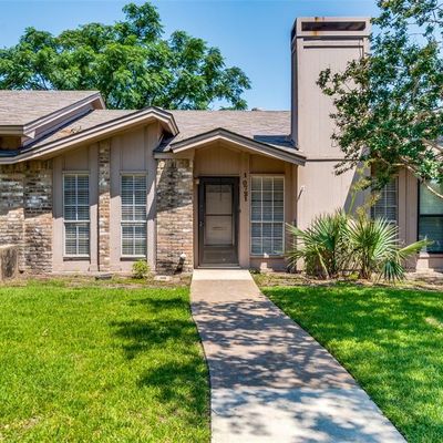 10721 Sandpiper Lane, Dallas, TX 75230