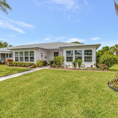 1075 Circle Dr, Delray Beach, FL 33445