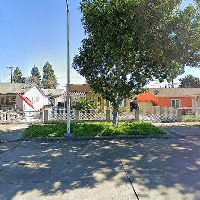 10752 State St, Lynwood, CA 90262