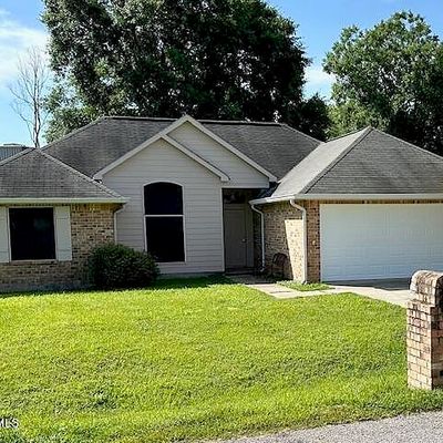 108 Cleopatra Lane, Youngsville, LA 70592