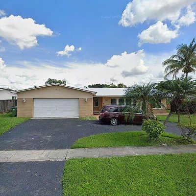 10811 Nw 18 Th St, Pembroke Pines, FL 33026