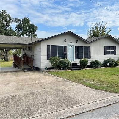 109 Rosewood Dr, Houma, LA 70360