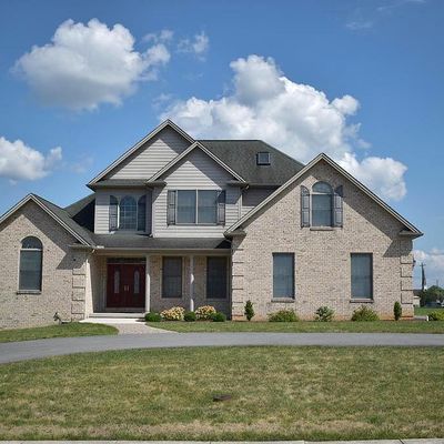 11 Celestial Ter, Greencastle, PA 17225