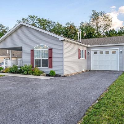 11 Laurie Drive, Shippensburg, PA 17257