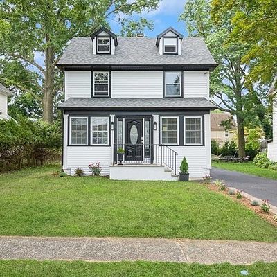 11 Moller St, Tenafly, NJ 07670