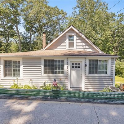 11 Woodland St, East Hampton, CT 06424