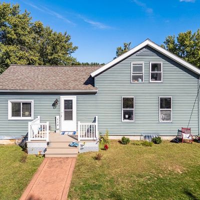 110 Pine St, La Valle, WI 53941