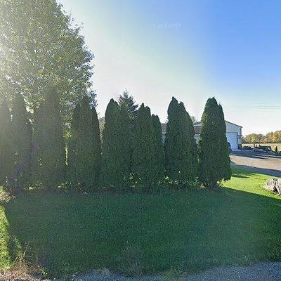 11043 Brandon Rd, Emmett, MI 48022